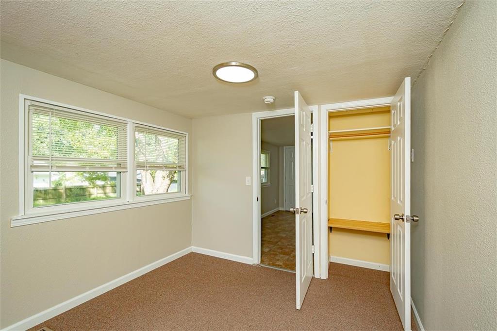 1032 N Sycamore Street Property Photo 21