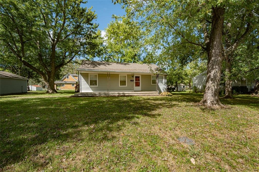1032 N Sycamore Street Property Photo 30