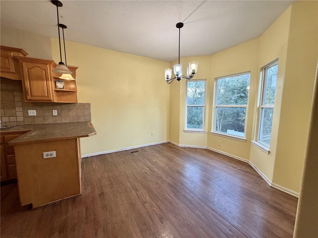 803 Charles Street Property Photo 10