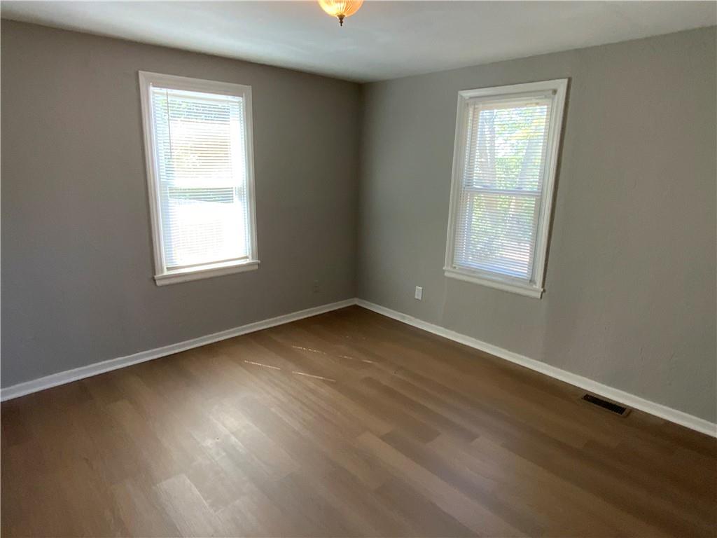 1053 Locust Street Property Photo 14