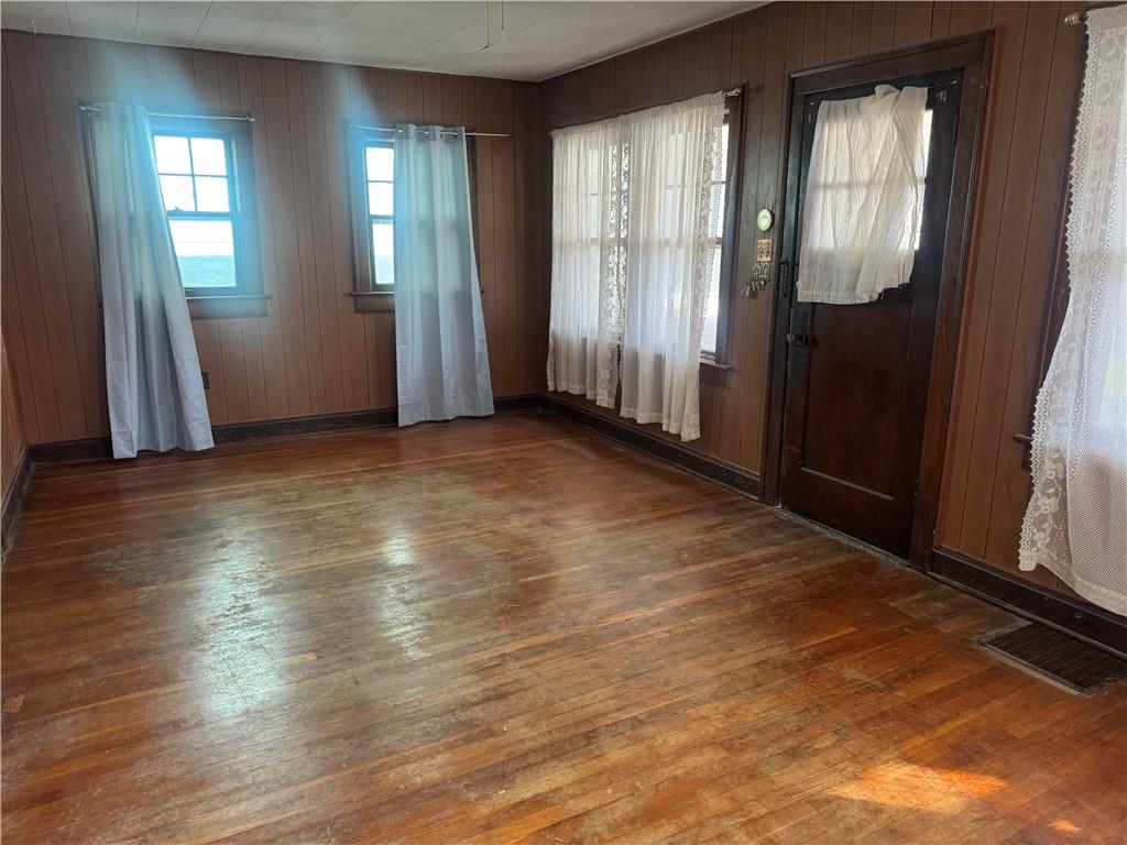 1016 Barnett Avenue Property Photo 9