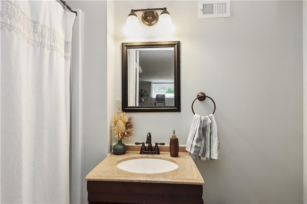 8906 W 99th Terrace Property Photo 18