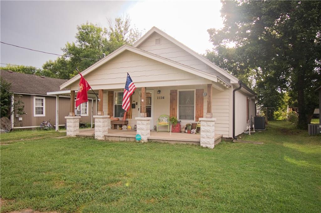 1116 4th Street Property Photo 1