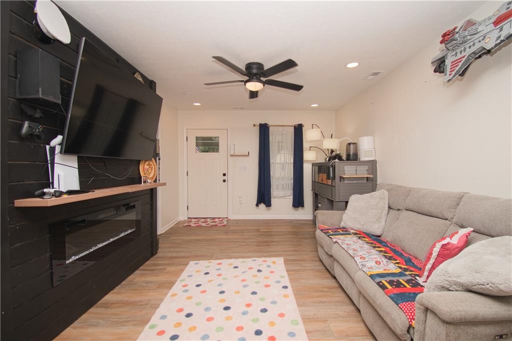 1116 4th Street Property Photo 6