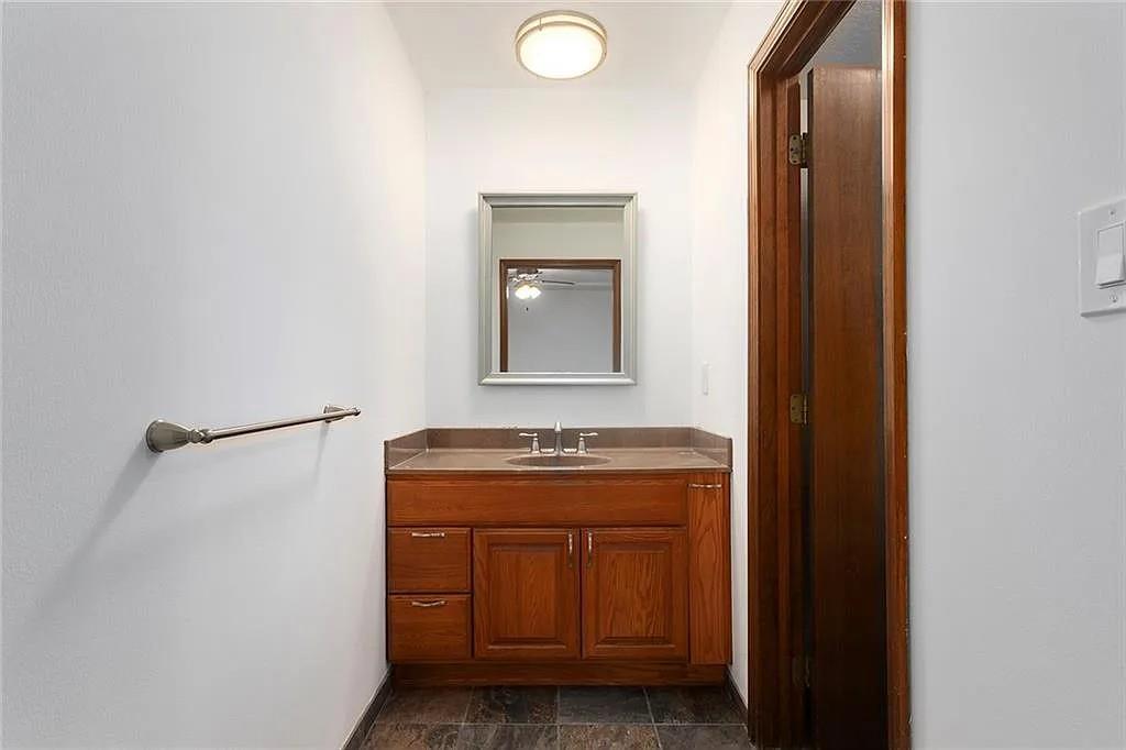 2001 Place Liberte Drive Property Photo 20