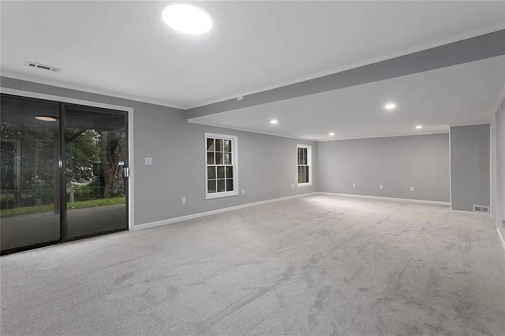 2001 Place Liberte Drive Property Photo 23