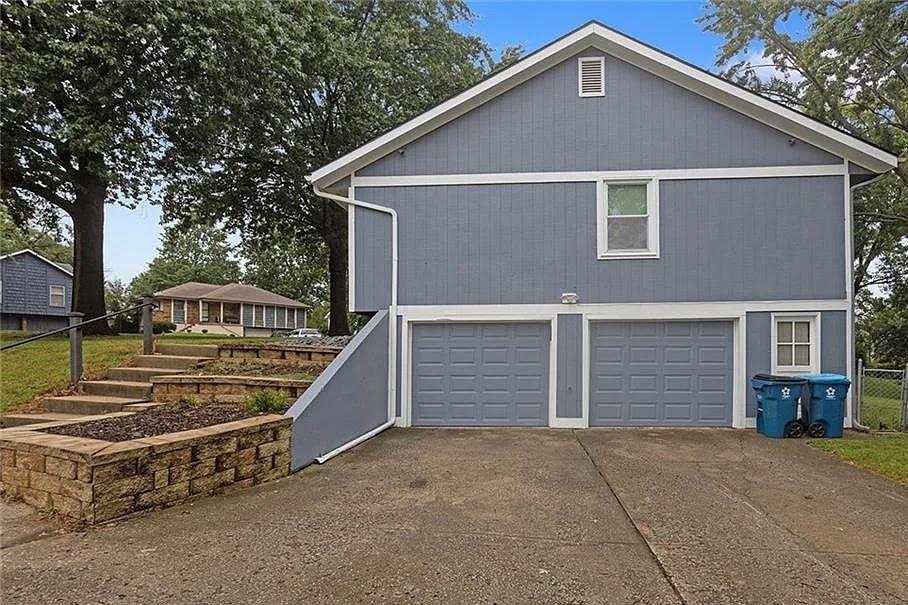 2001 Place Liberte Drive Property Photo 30