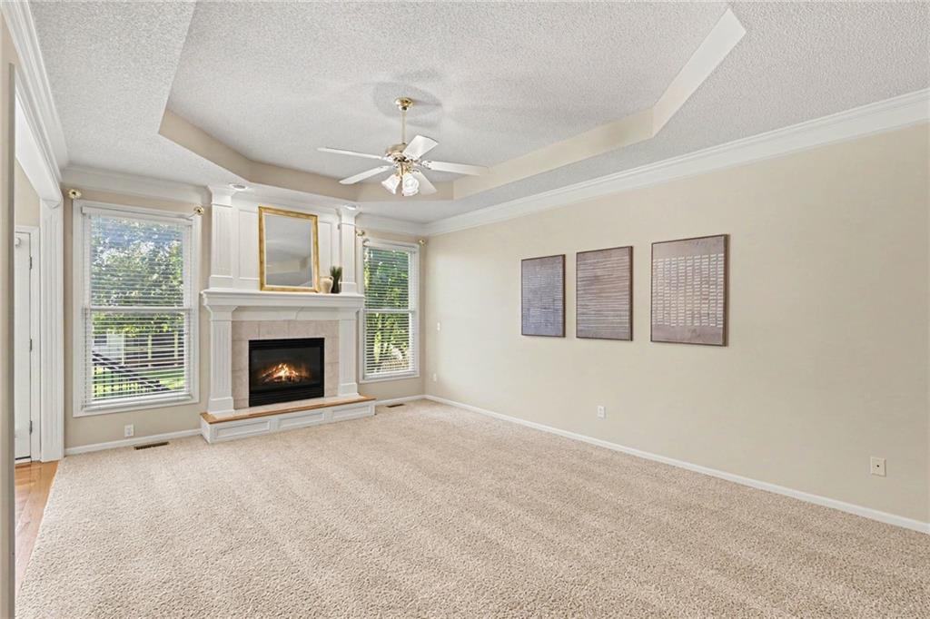 16773 W 157th Terrace Property Photo 6