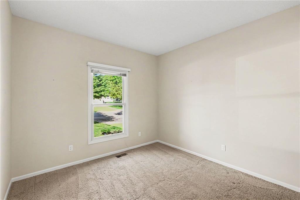 16773 W 157th Terrace Property Photo 19