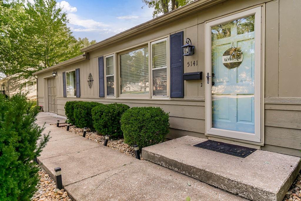 5141 Monrovia Street Property Photo 2