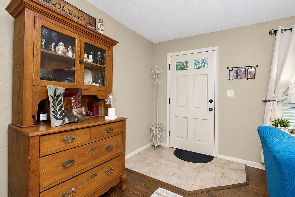5141 Monrovia Street Property Photo 4