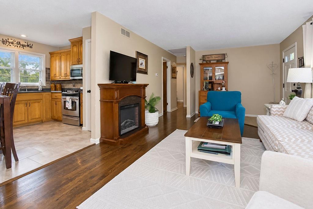 5141 Monrovia Street Property Photo 5
