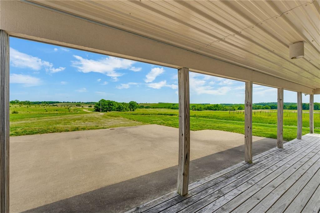 374 N 750 Road Property Photo 13