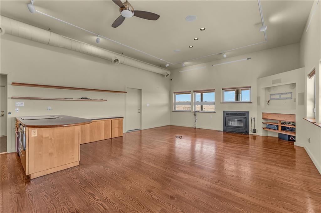374 N 750 Road Property Photo 16