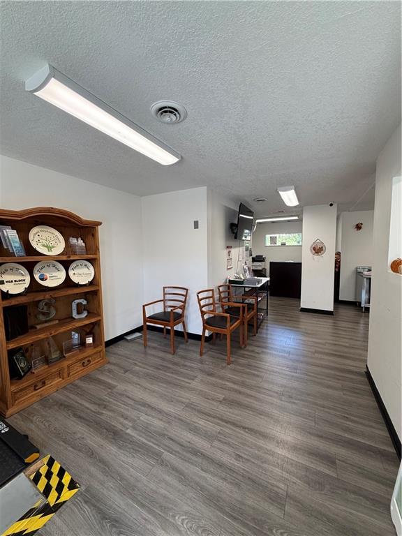 5601 Ne Antioch Road Property Photo 32