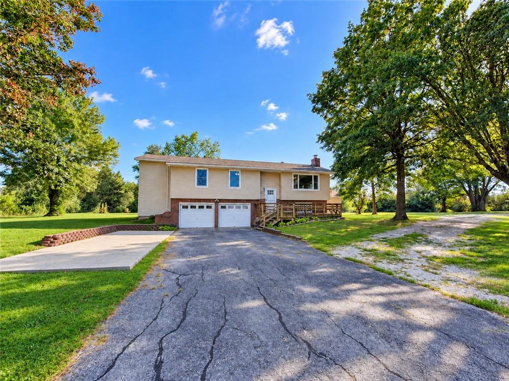 1904 Riata Road Property Photo 1