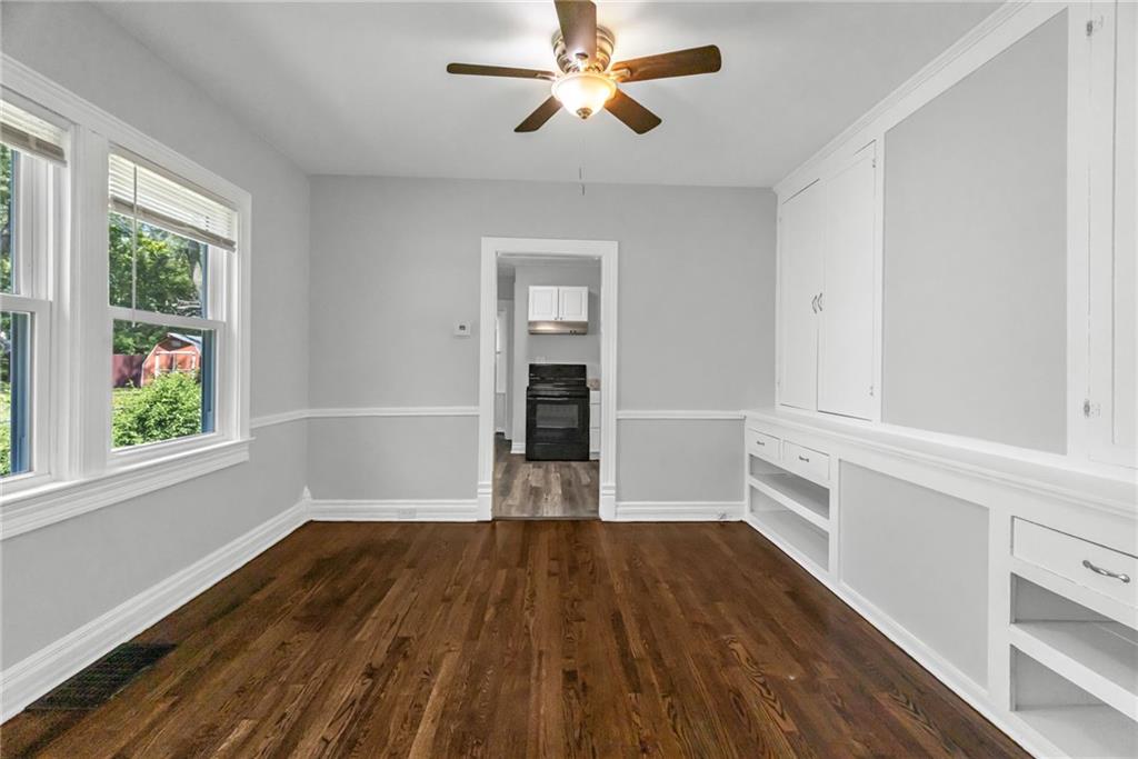 406 Forest Avenue Property Photo 8