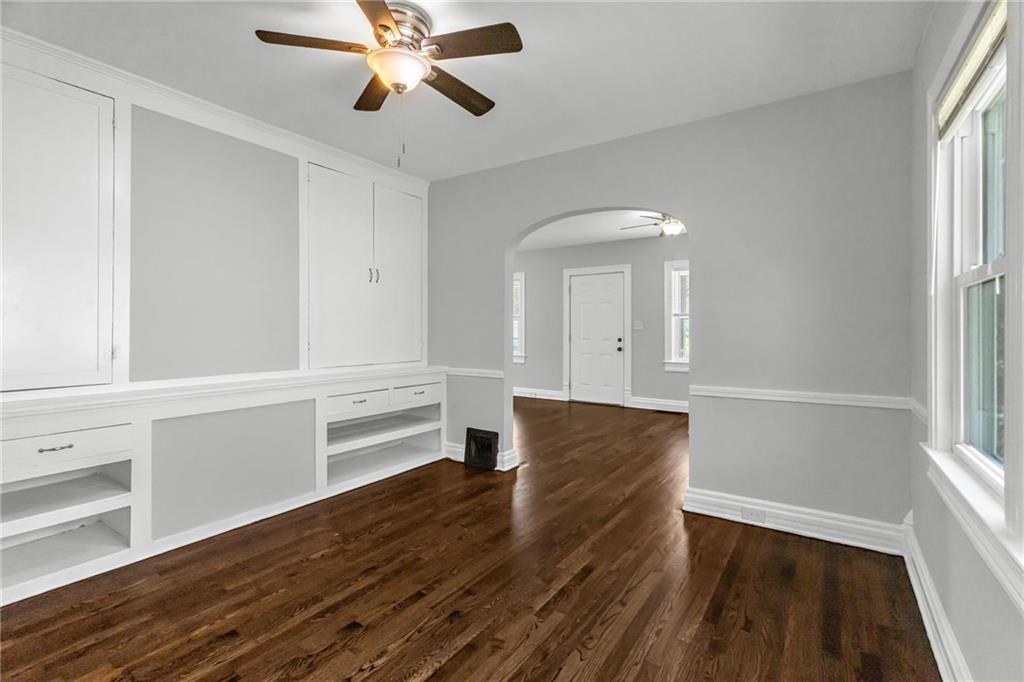 406 Forest Avenue Property Photo 10