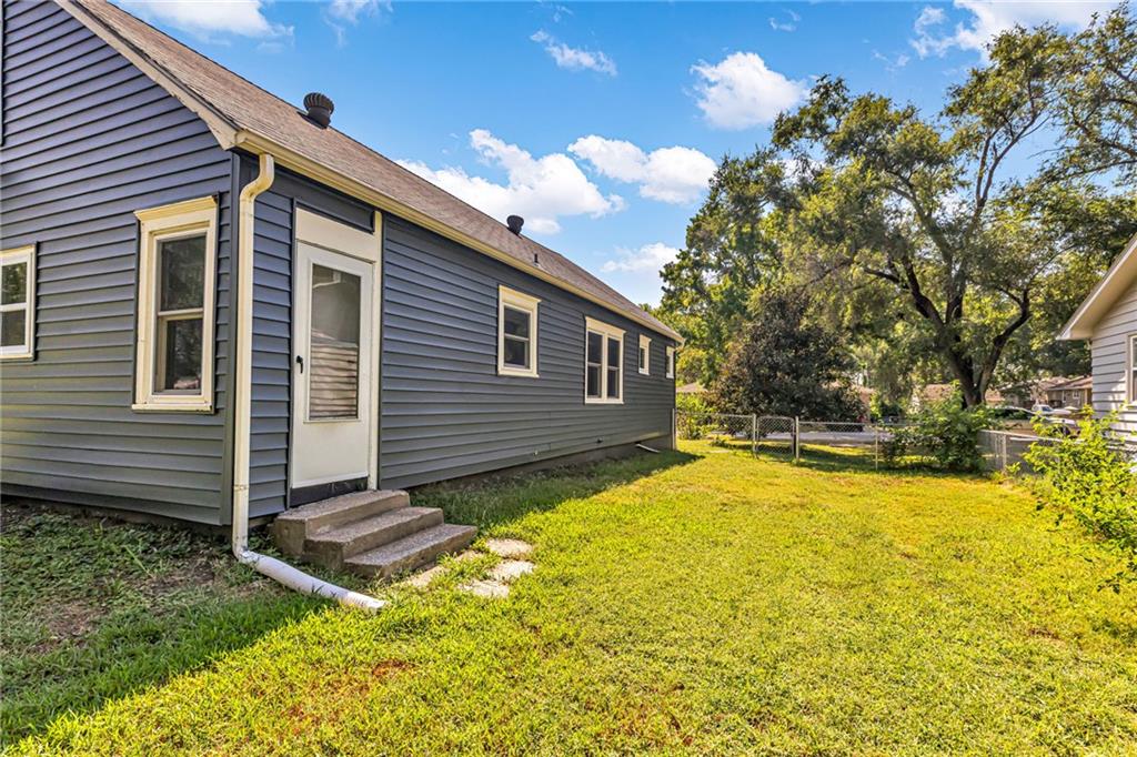 406 Forest Avenue Property Photo 23