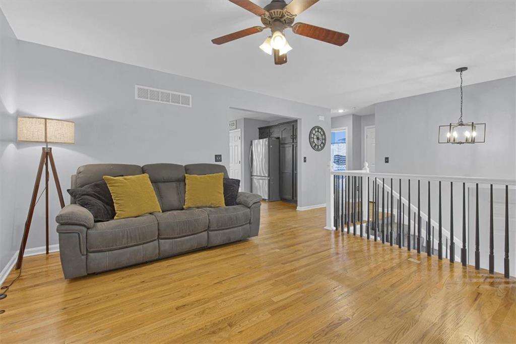 19304 E 13th Street Property Photo 3