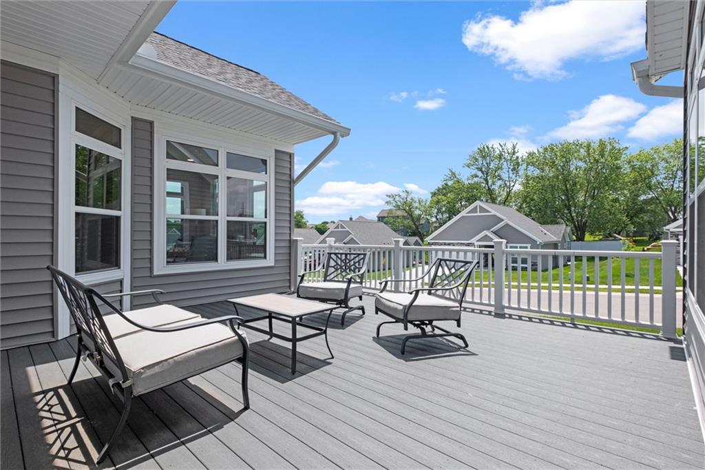 11410 Webster Avenue Property Photo 3