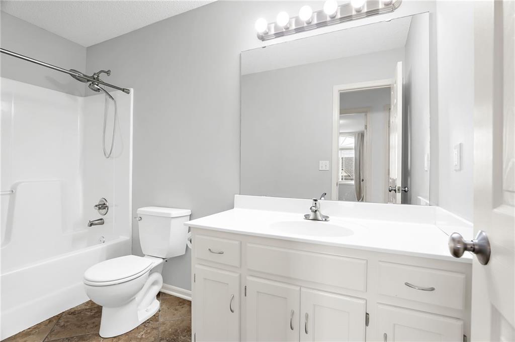 9015 N Essex Drive Property Photo 19