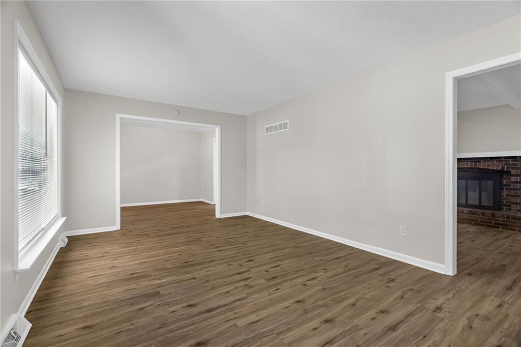 1101 S 19th Street Property Photo 3