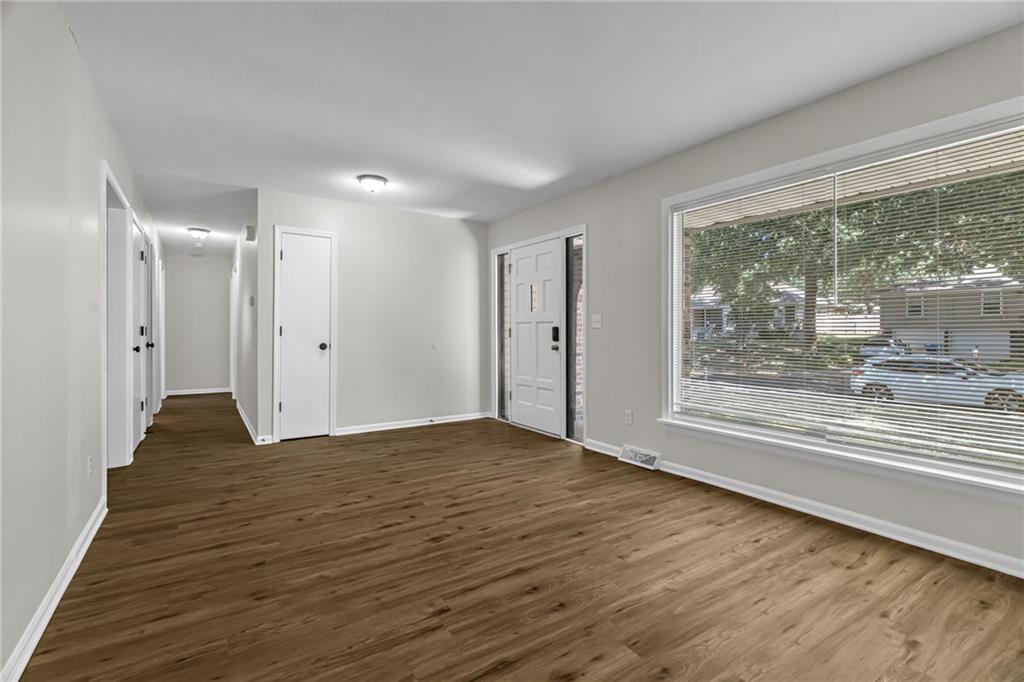 1101 S 19th Street Property Photo 4