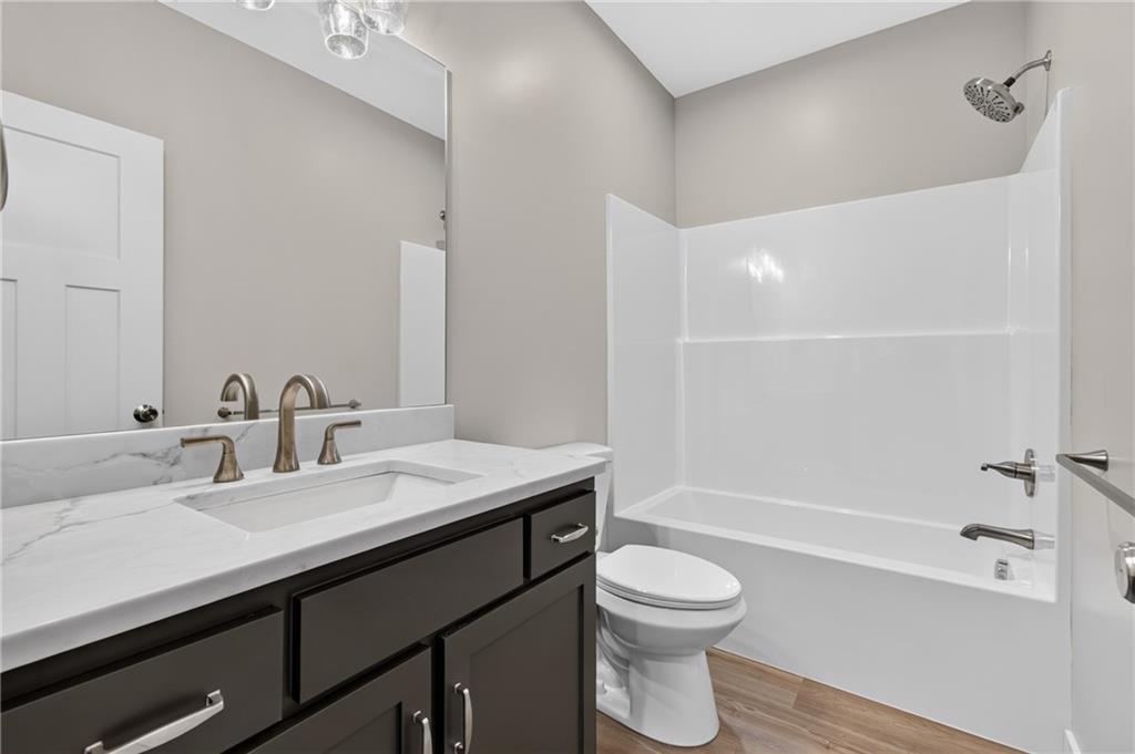 702 W Marlow Street Property Photo 31