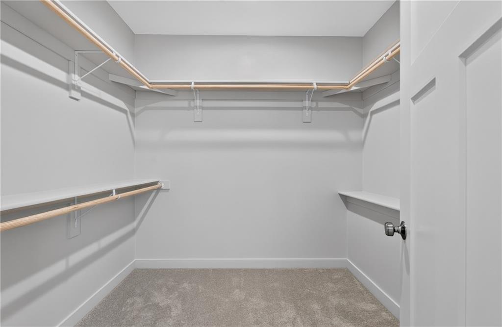 702 W Marlow Street Property Photo 34