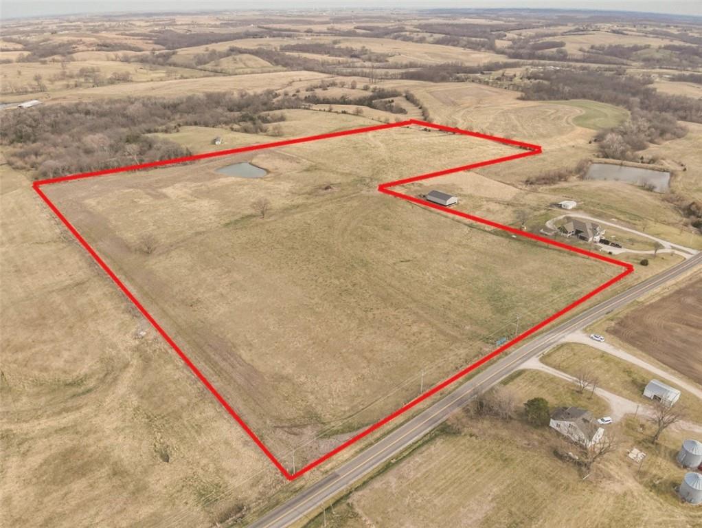 F Highway Property Photo 1