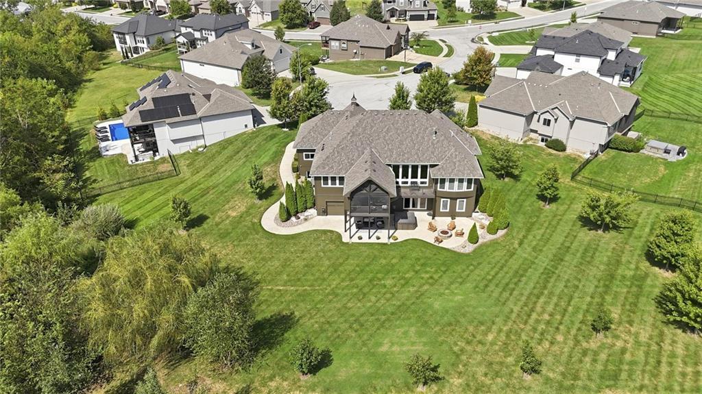 1201 Serenity Court Property Photo 4