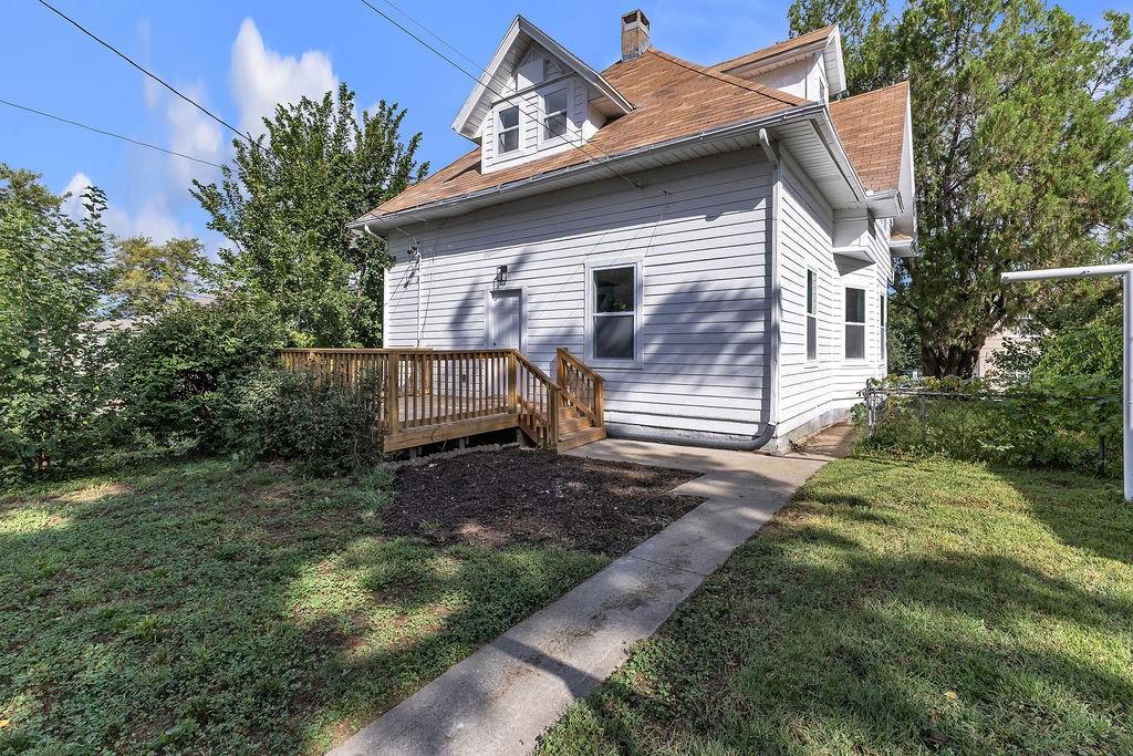 2634 Olive Street Property Photo 4