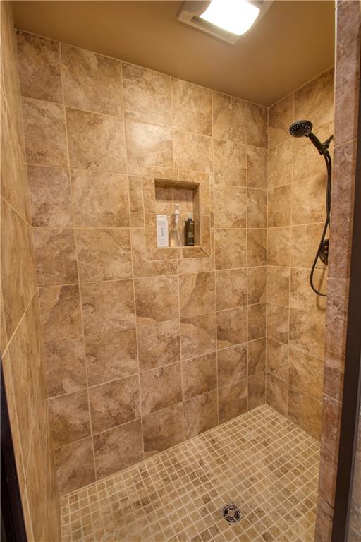 8512 W 139th Street Property Photo 31