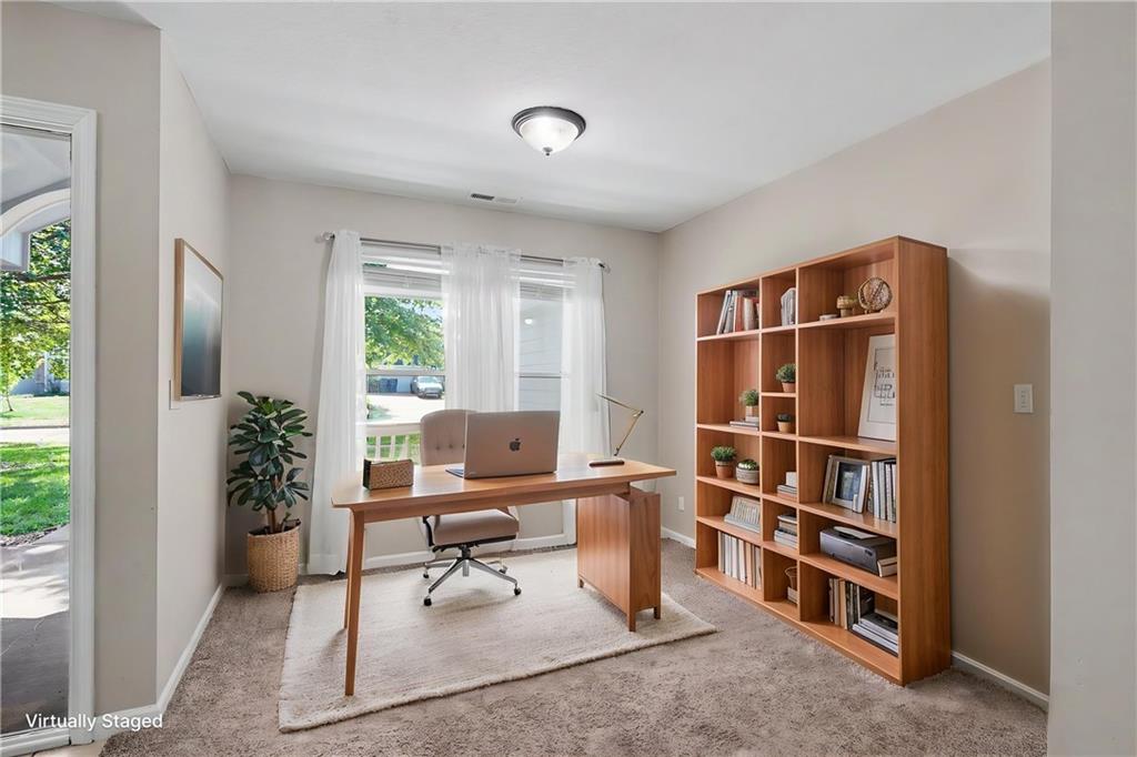 2012 E 26th Street Property Photo 12