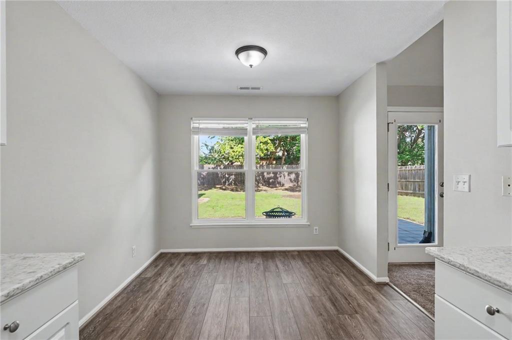 2012 E 26th Street Property Photo 18