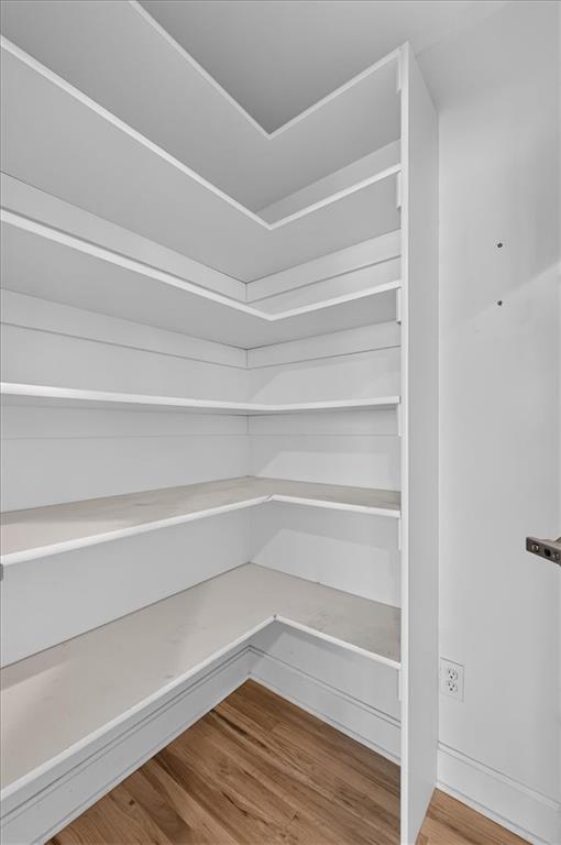 40 E 108 Terrace Property Photo 17