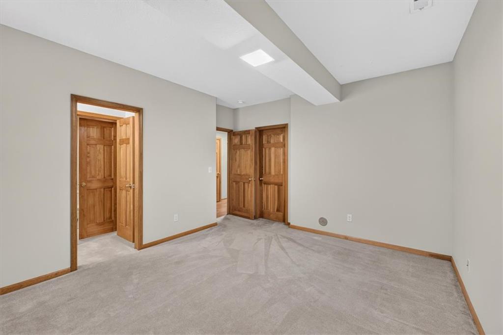 40 E 108 Terrace Property Photo 30