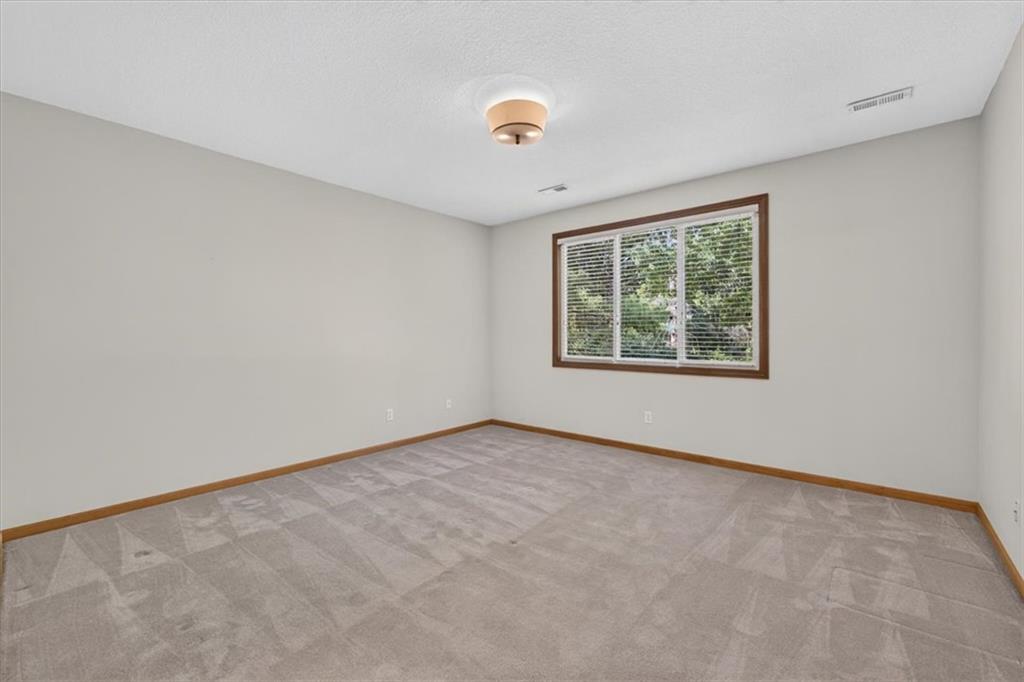 40 E 108 Terrace Property Photo 31