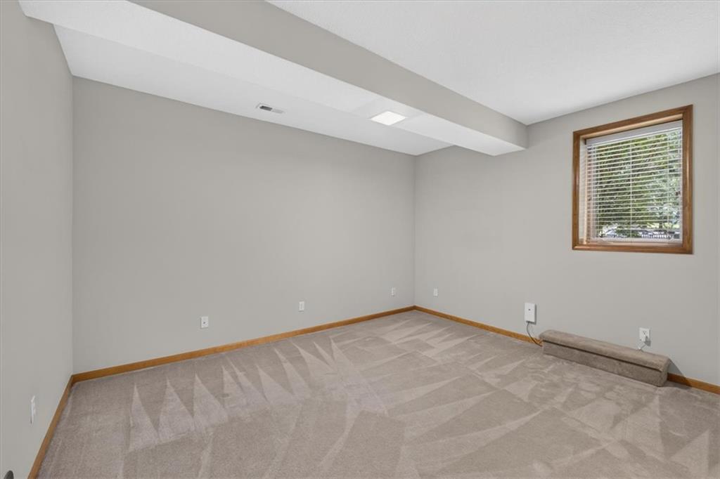 40 E 108 Terrace Property Photo 35