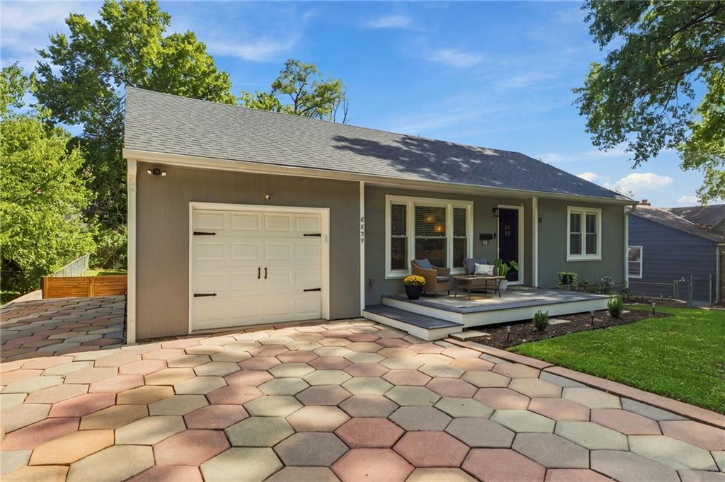8839 Virginia Lane Property Photo