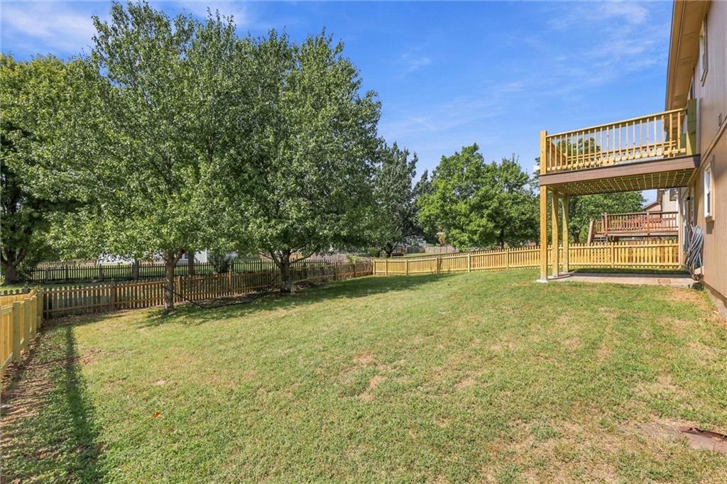 15724 S Locust Street Property Photo 30