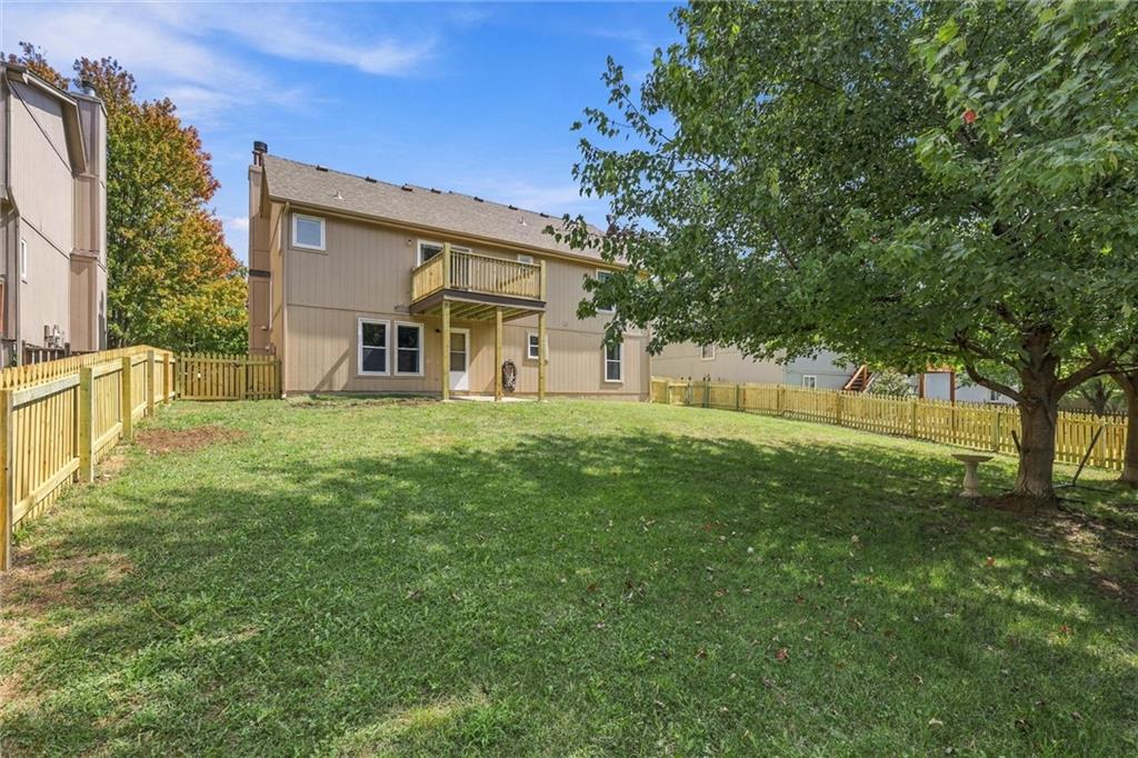 15724 S Locust Street Property Photo 32