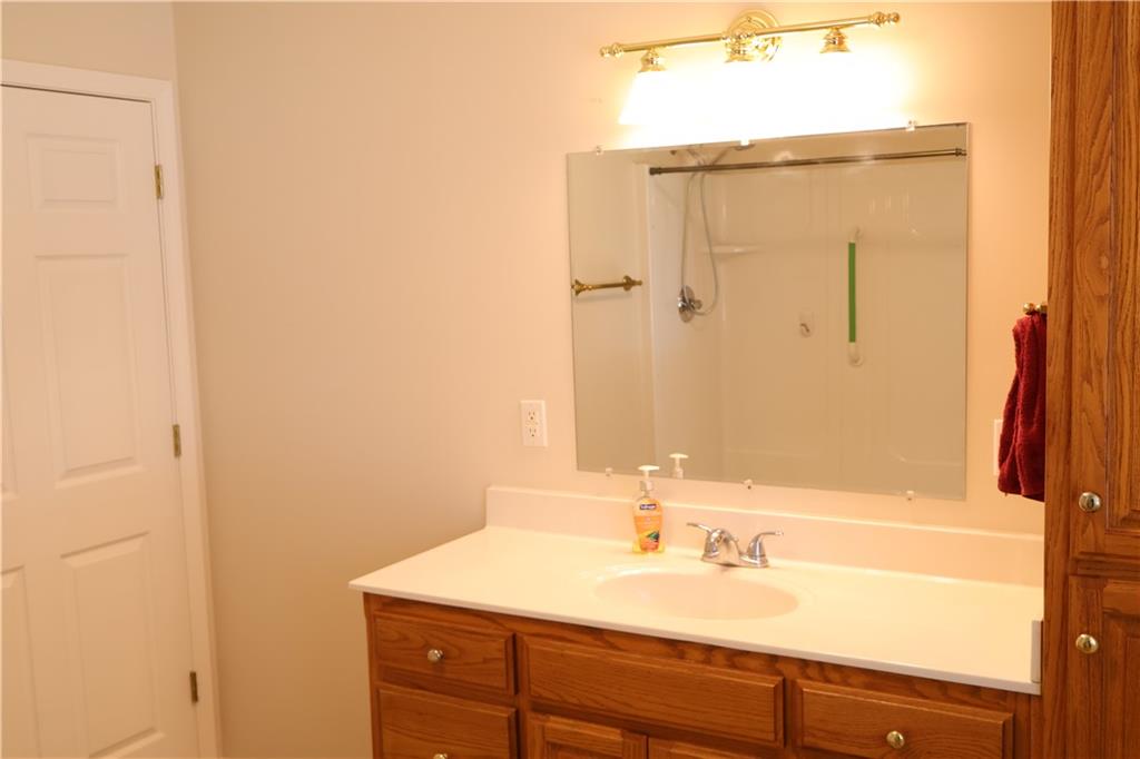 1506 Emerald Way Property Photo 20