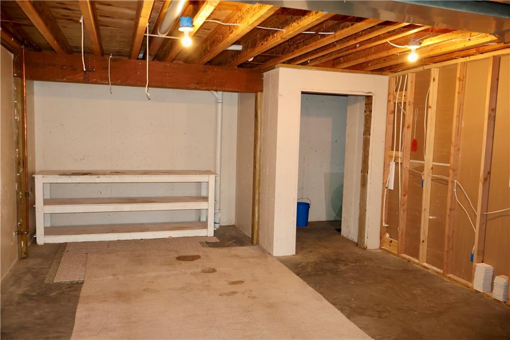 1506 Emerald Way Property Photo 28