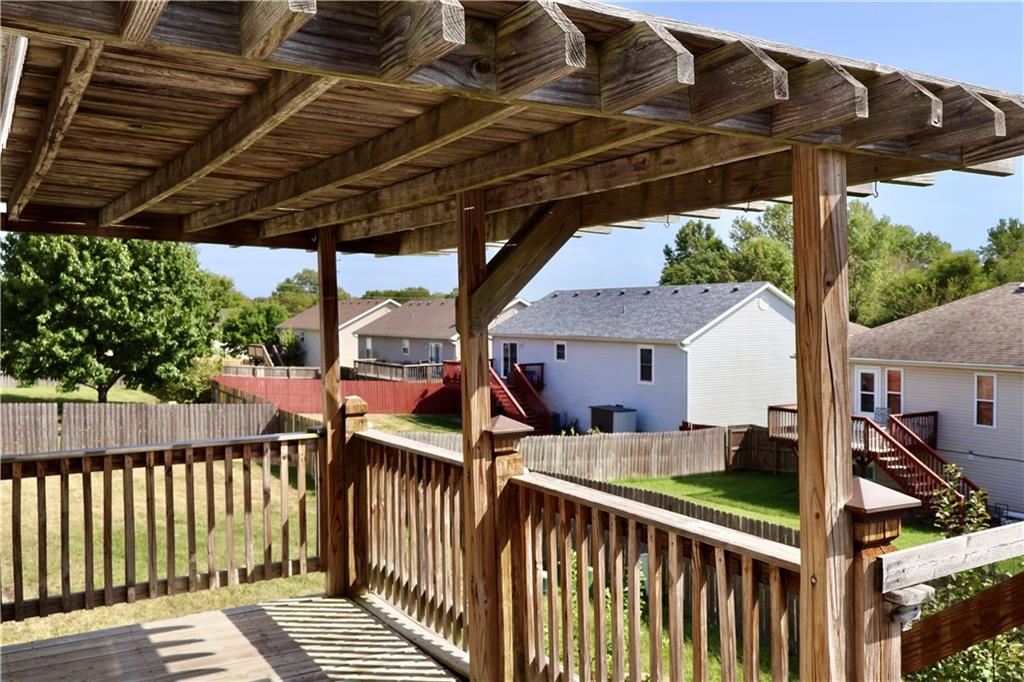 1506 Emerald Way Property Photo 42
