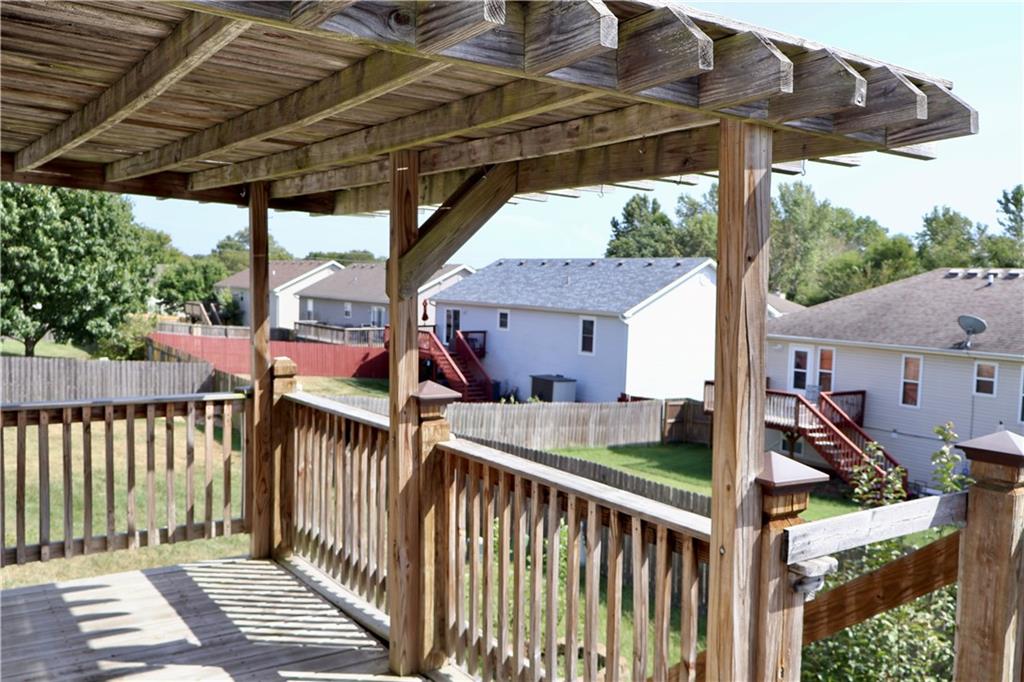 1506 Emerald Way Property Photo 43