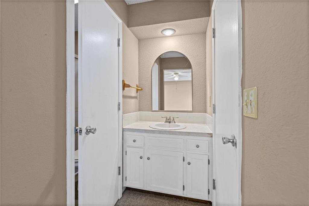 1414 E Mart-way Circle Property Photo 12