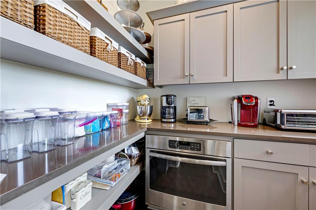 15009 Chadwick Street Property Photo 26