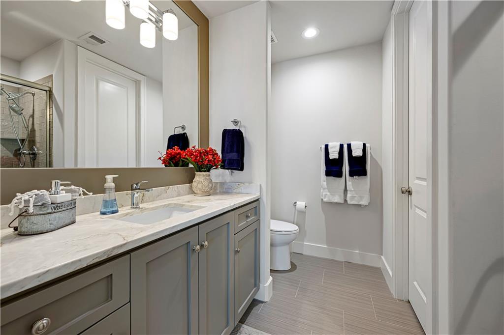 15009 Chadwick Street Property Photo 54